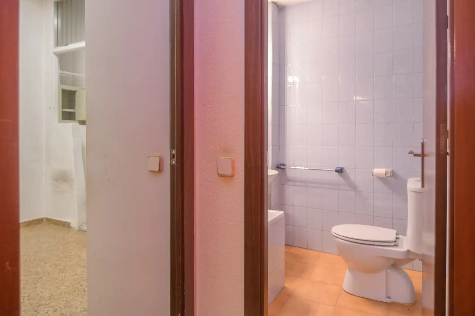 Business premises for sale in Carrer de Lepant, imagen 11