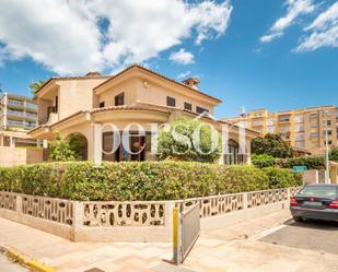 Vista exterior de Casa o xalet en venda en Sueca amb Jardí privat, Terrassa i Balcó
