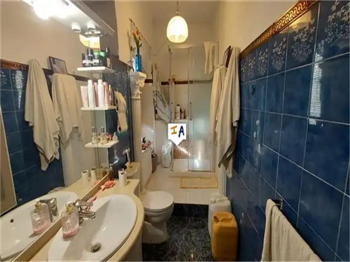 Baño de Local en venta en Luque con Aire acondicionado y Internet