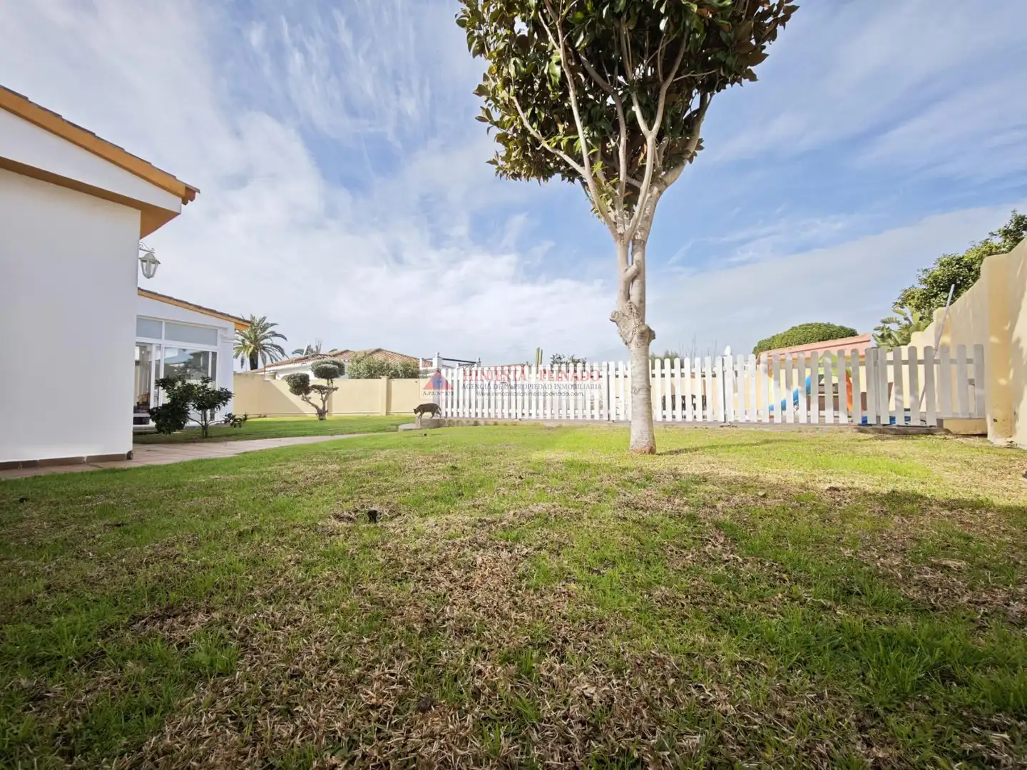 Jardí de Casa o xalet en venda en El Puerto de Santa María amb Aire condicionat i Piscina
