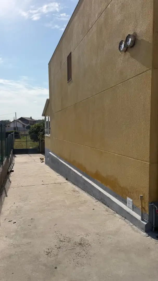 Vista exterior de Casa o chalet en venta en Carballo con Terraza