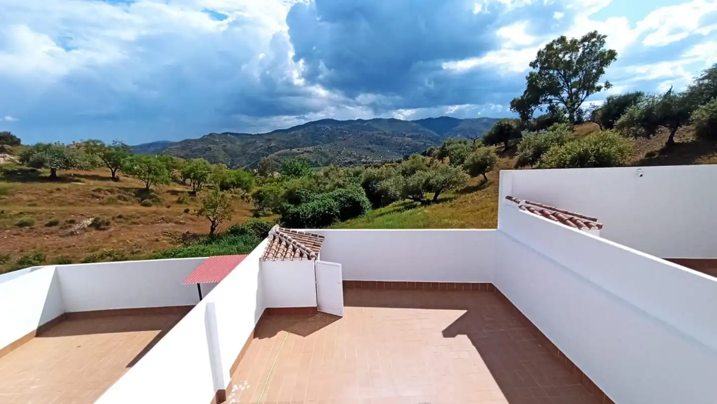 Terraza de Casa o chalet de alquiler en Riogordo con Terraza