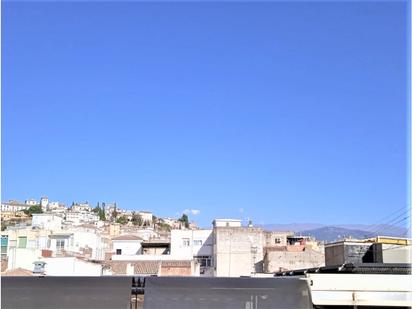 Vista exterior de Pis en venda en  Granada Capital