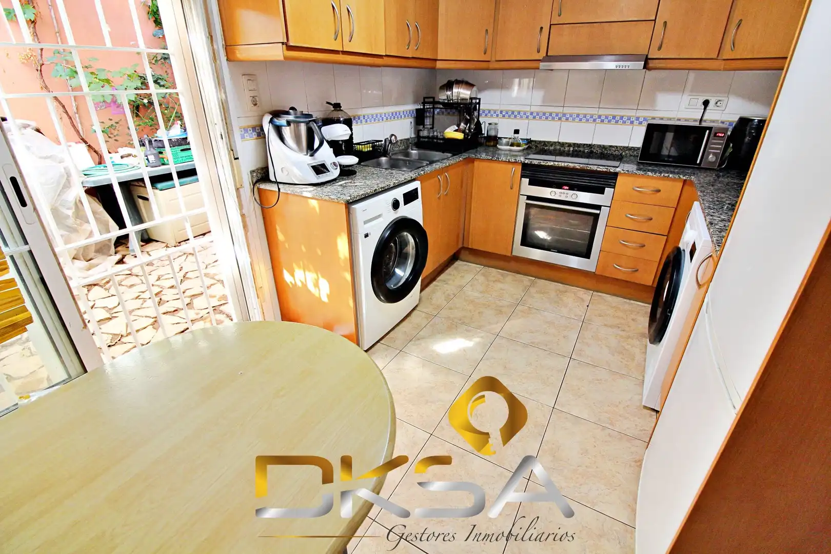Terraced house with terrace for sale in Calle SAN JAIME, imagen 6
