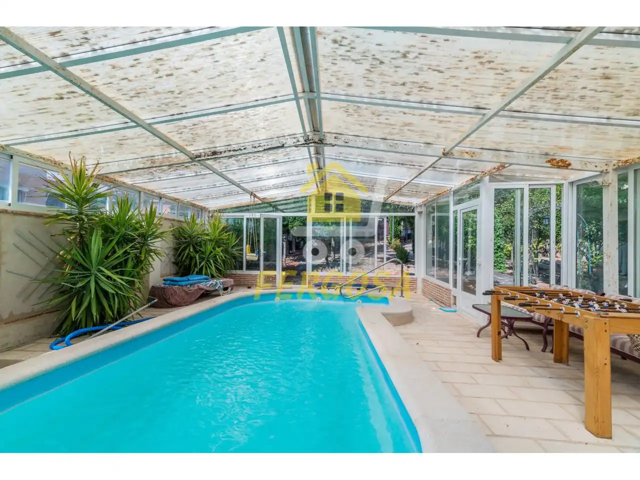Piscina de Casa o xalet en venda en Cobisa amb Calefacció, Jardí privat i Terrassa