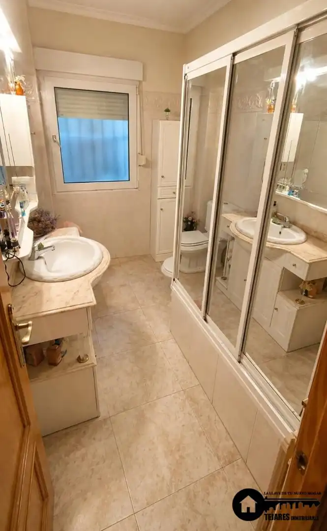 Bathroom of Flat for sale in Albacete  with Air Conditioner, Heating and Terrace
