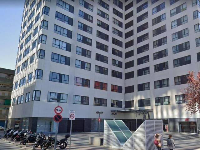 Garaje en Venta en FRANCESC MACIA en Creu Alta