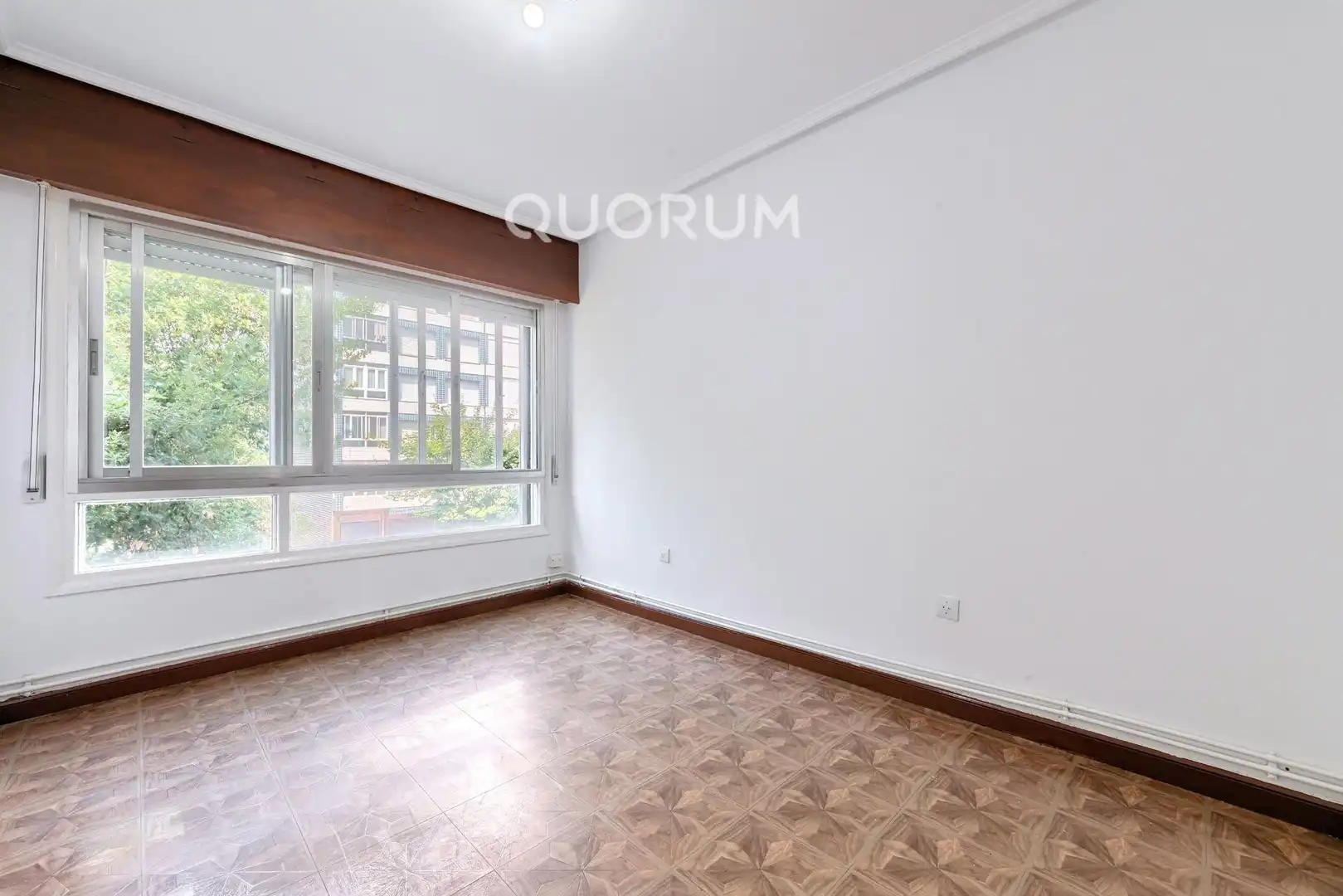 Habitación de Piso en venta en Barakaldo  con Calefacción, Terraza y Balcón