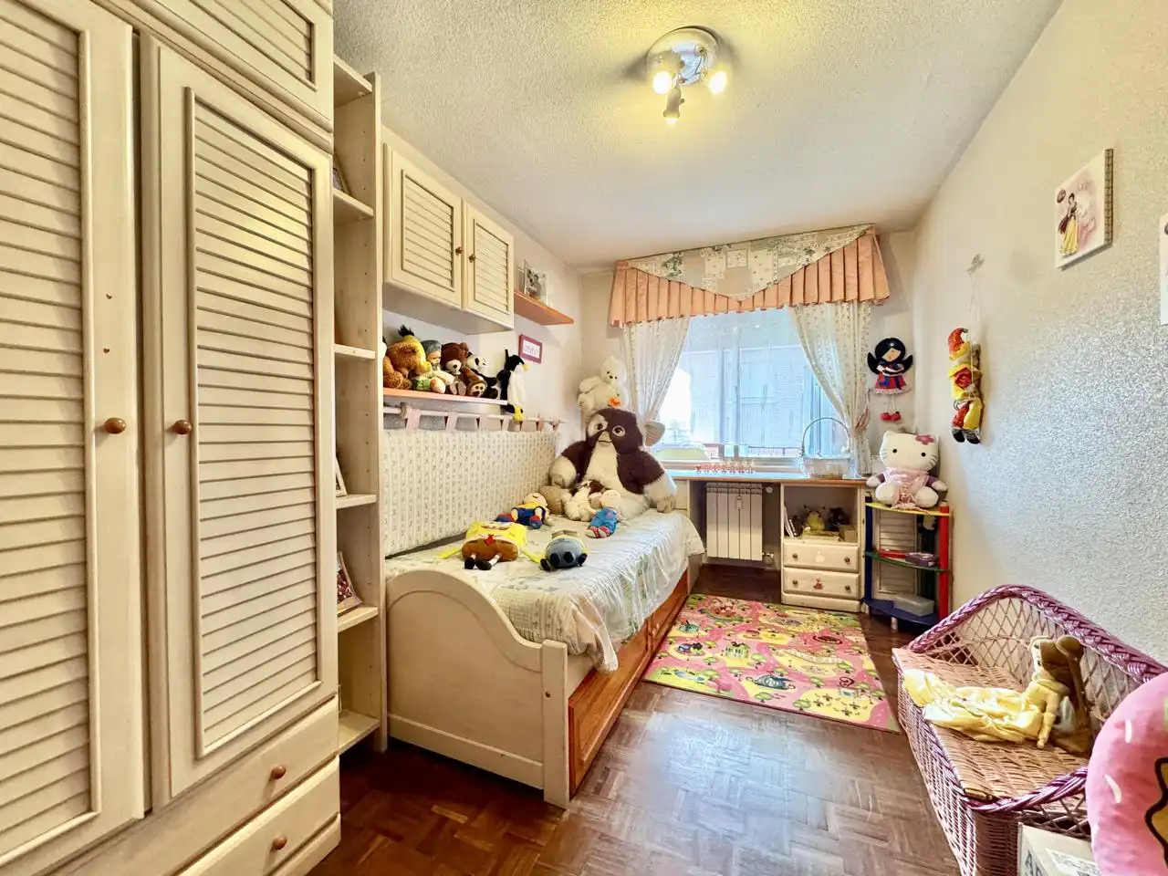 Habitación de Piso en venta en Ávila con Calefacción, Parquet y Terraza