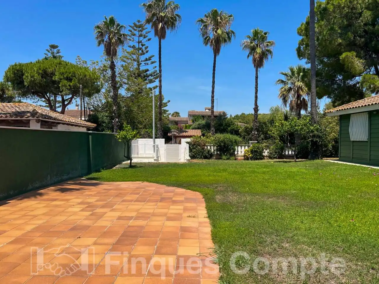 Detached house with garden for sale in Calle Camèlies, imagen 8