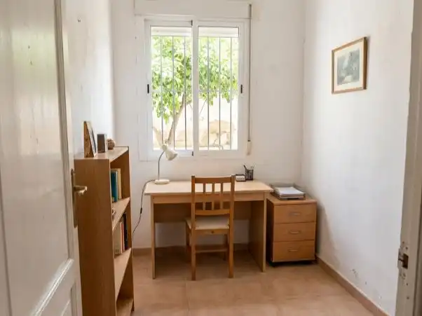 Dormitori de Casa o xalet en venda en Crevillent, Alicante