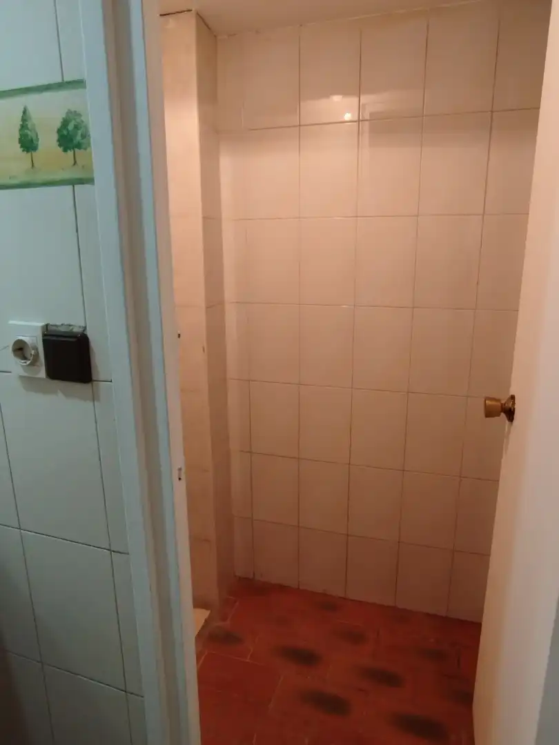 Bathroom of Commercial properties for rent in Tarragona