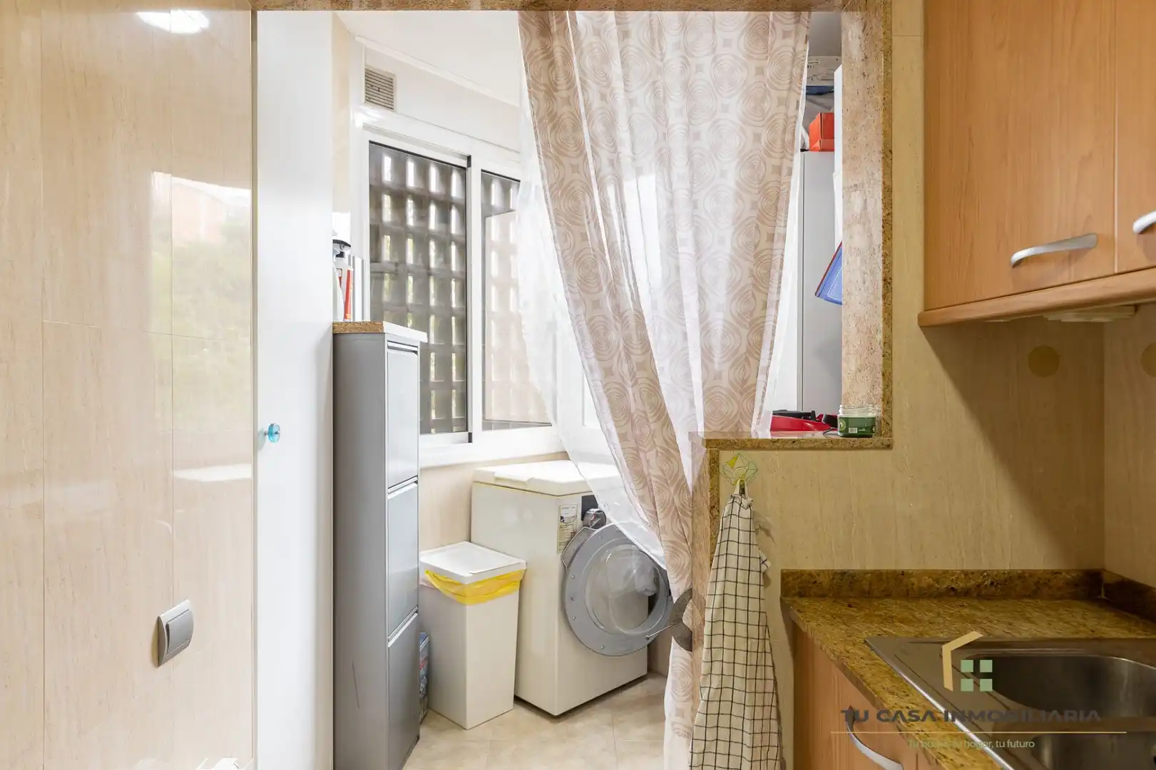Kitchen of Flat for sale in Badalona  with Air Conditioner, Heating and Storage room
