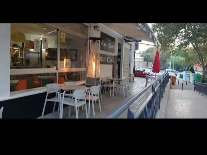 Locale commerciale in cessione a Plaza Luis reig 25, imagen 5