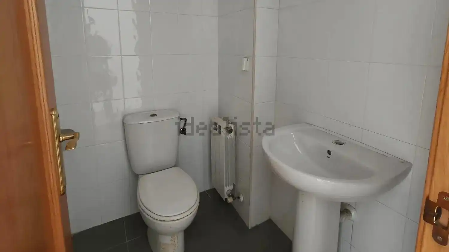 Baño de Apartamento en venta en Miguelturra con Calefacción y Trastero