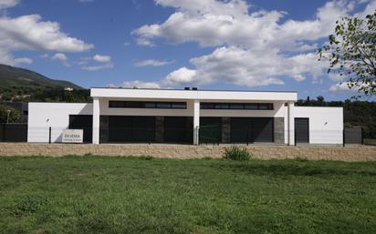 Außenansicht von Einfamilien-Reihenhaus zum verkauf in Sant Esteve de Palautordera mit Klimaanlage und Terrasse