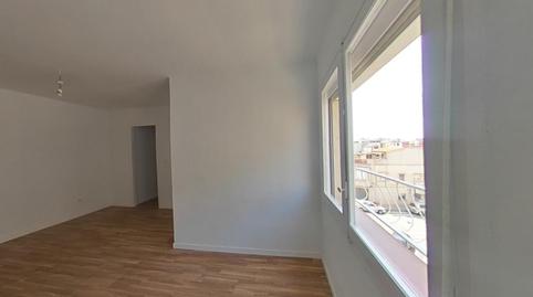 Foto 3 de Piso en venta en Creu de Barberà, Barcelona