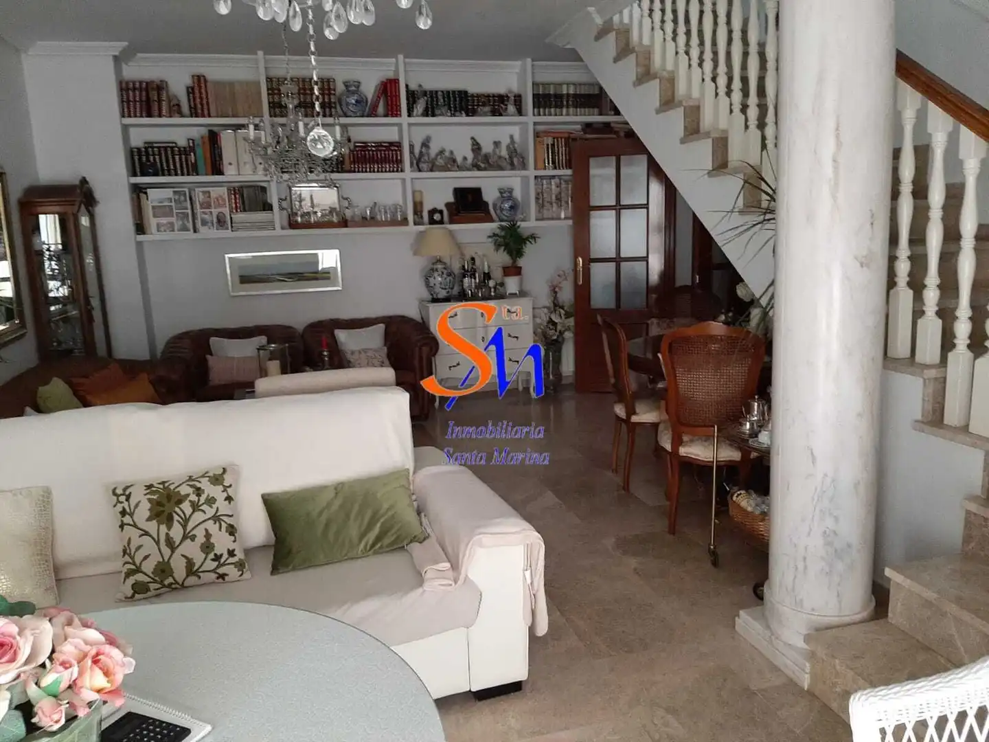 Sala d'estar de Dúplex en venda en Badajoz amb Aire condicionat, Calefacció i Jardí privat