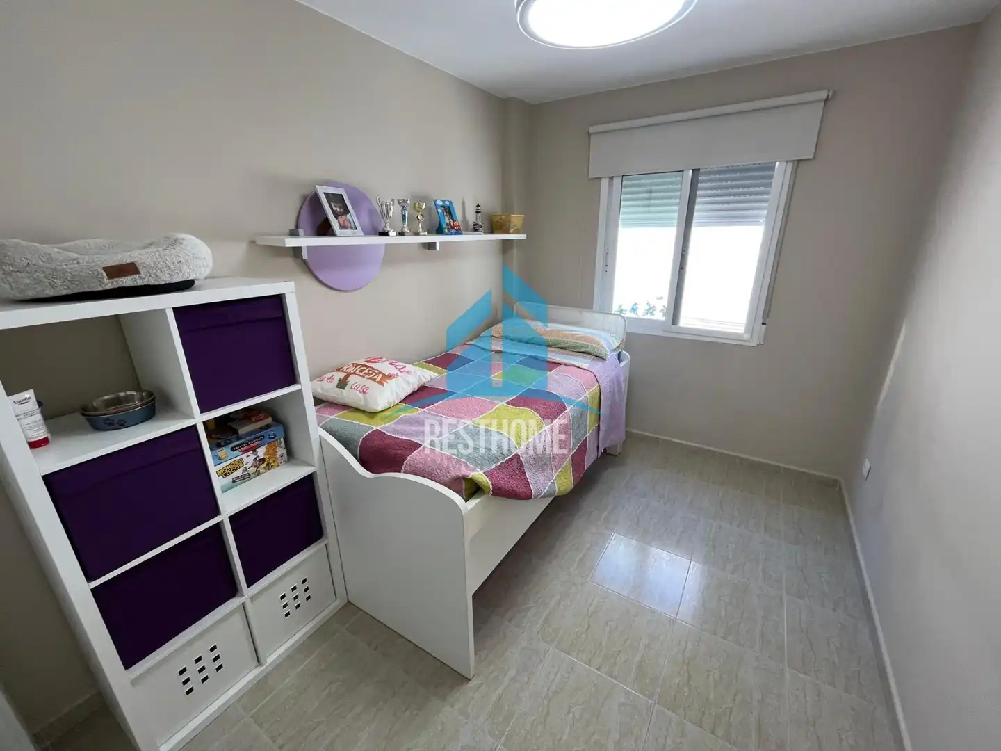 Schlafzimmer von Wohnungen zum Verkauf in Cullera mit Klimaanlage, Terrasse und Gemeinschaftspool