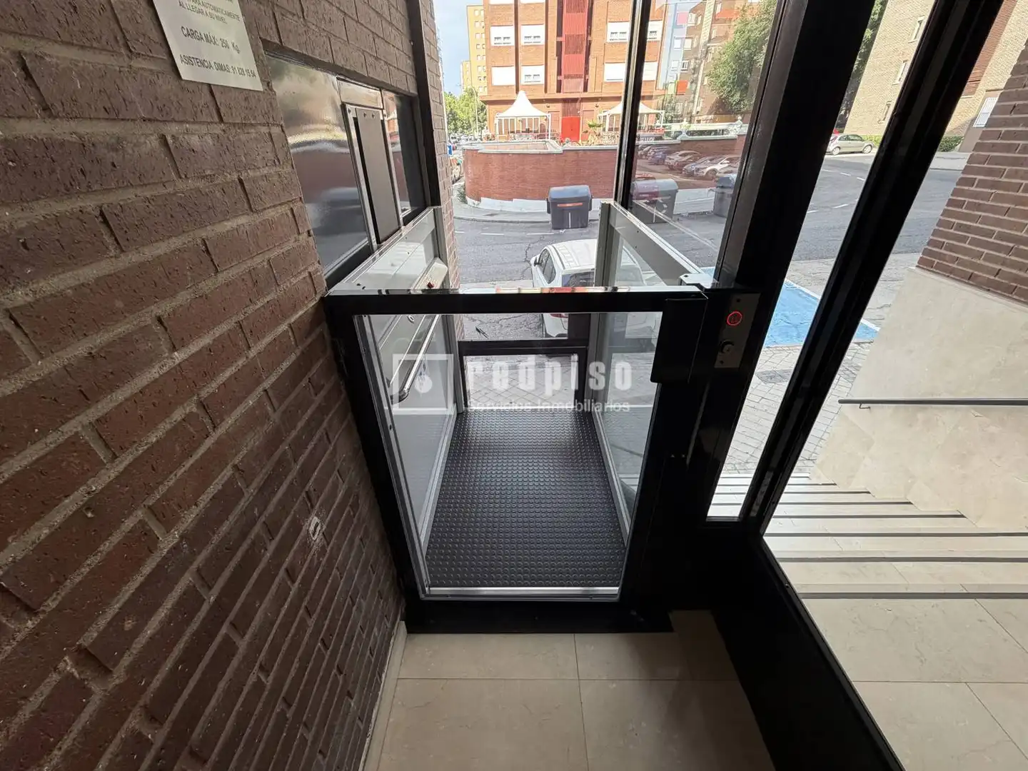 Terraza de Piso en venta en Madrid con Calefacción, Parquet y Terraza