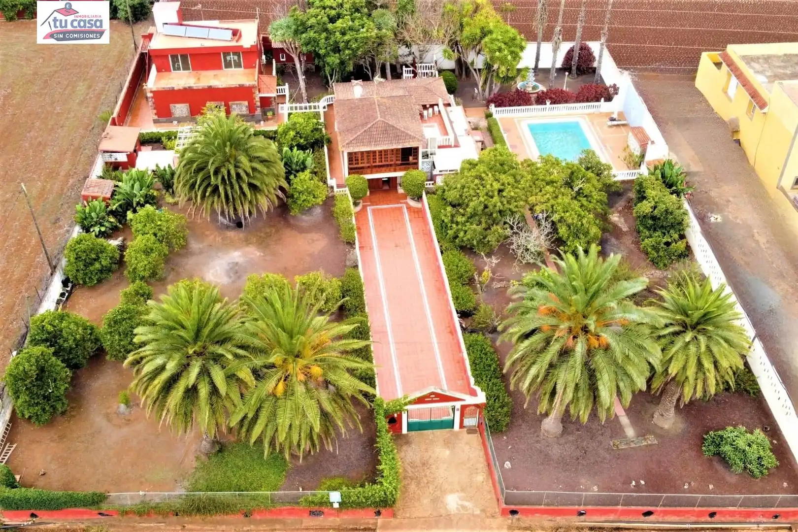 Vista exterior de Casa o chalet en venta en Santa María de Guía de Gran Canaria con Aire acondicionado, Jardín privado y Terraza