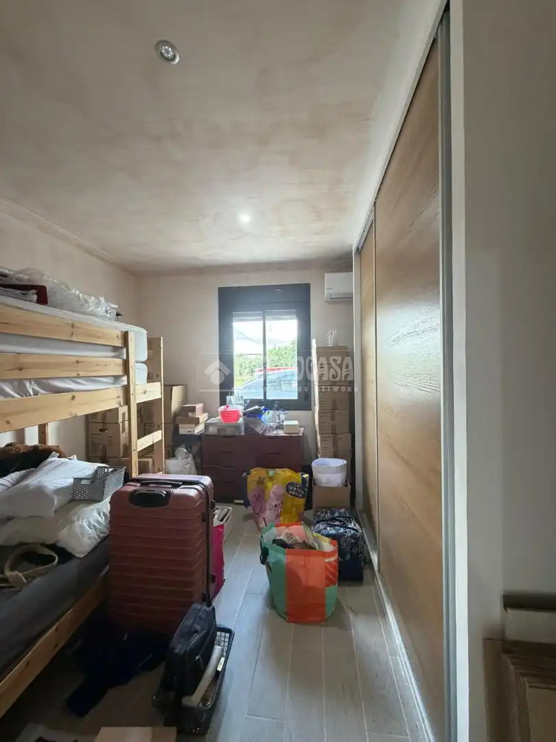 Country homes for sale in Utrera  with Air Conditioner, Heating and Private garden