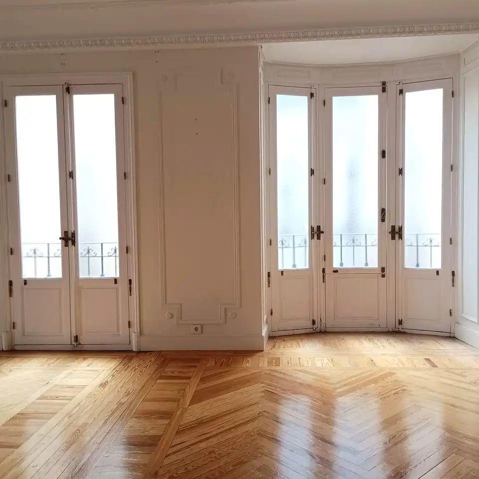 Dachboden zur Miete in Madrid mit Klimaanlage, Heizung und Terrasse