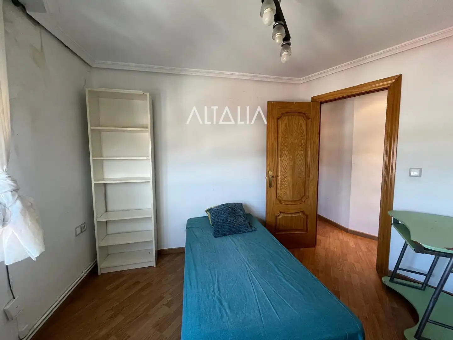 Bedroom of Flat for sale in Cuenca  with Heating and Furnished