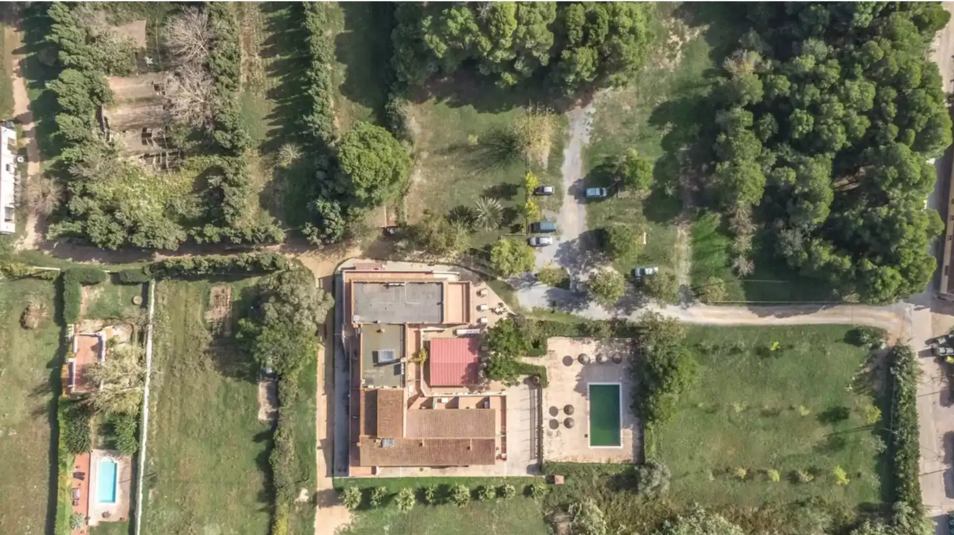 Jardín de Local en venta en L'Estartit con Calefacción, Terraza y Amueblado