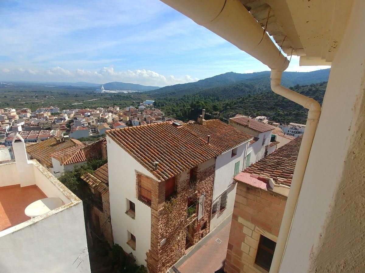Vista exterior de Edifici en venda en Vilafamés