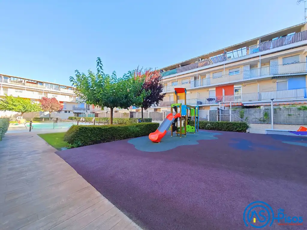 Terraza de Piso de alquiler en Cadrete con Calefacción, Jardín privado y Parquet