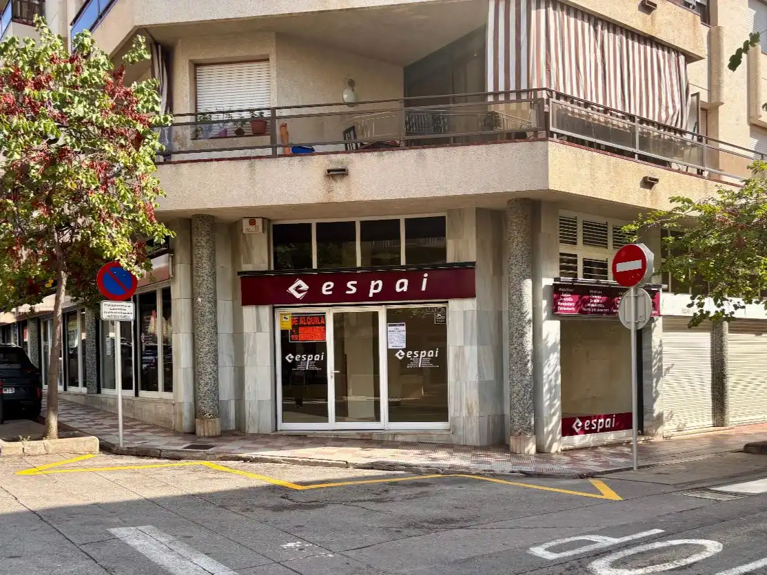 Business premises to rent in Carrer Arquitecte Gaudí 38, imagen 6