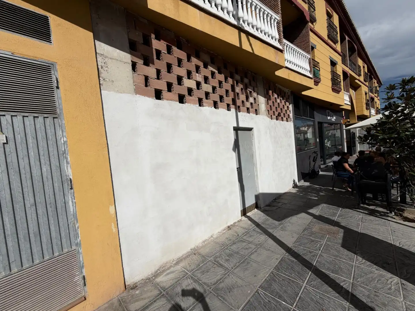 Locale commerciale in vendita a Gójar