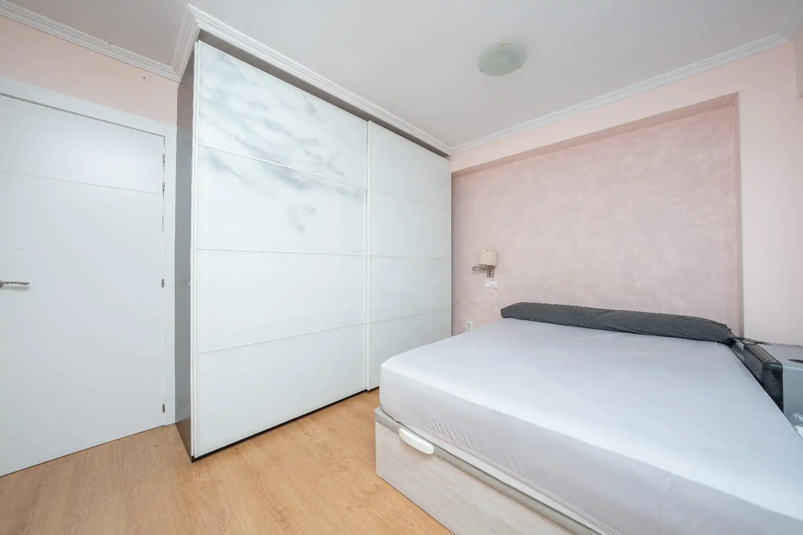 Habitación de Apartamento en venta en Alicante / Alacant con Piscina comunitaria