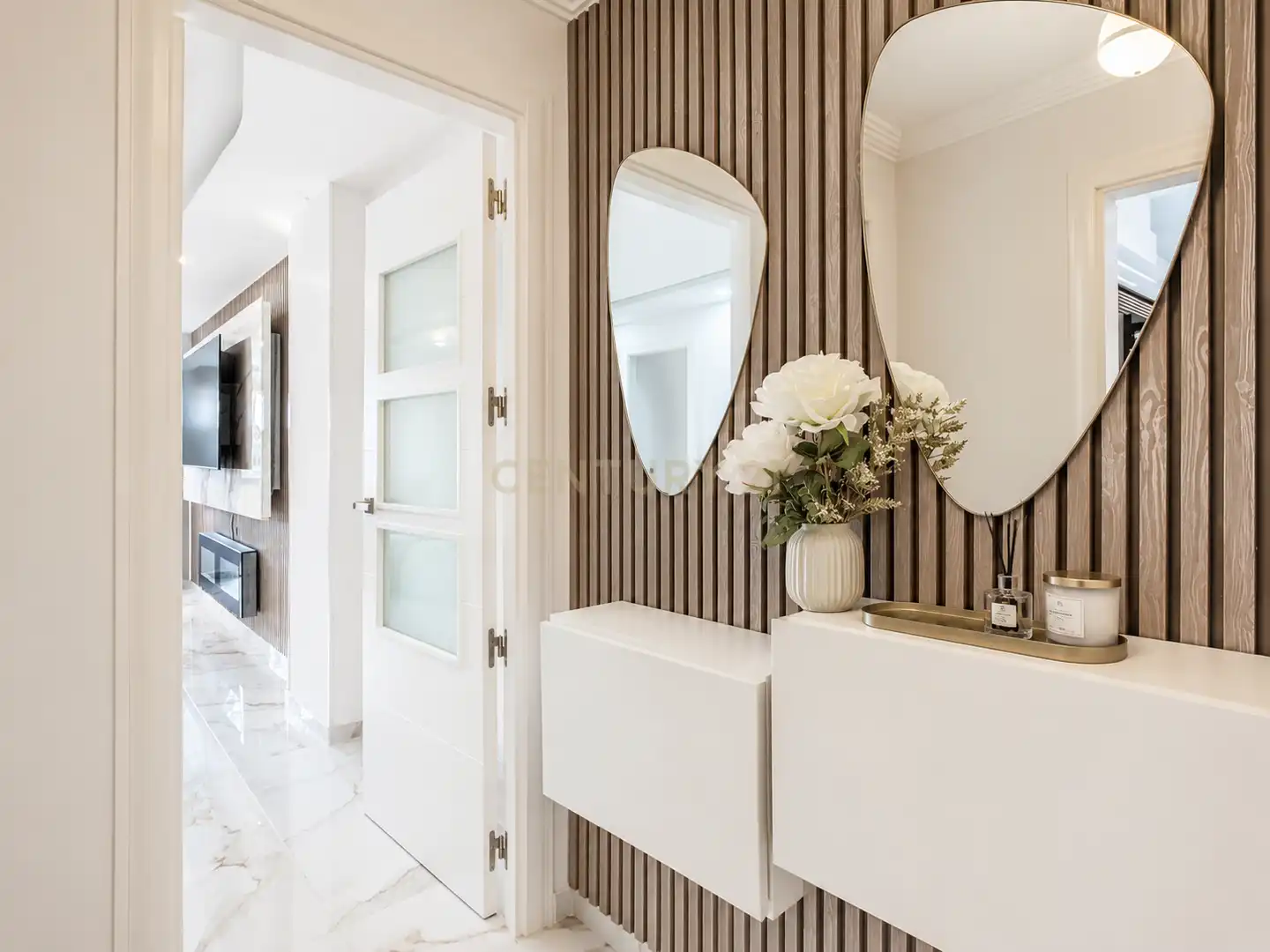 Apartamento con piscina en venta en Avenida las Palmeras, Benalmádena, Spain, imagen 28