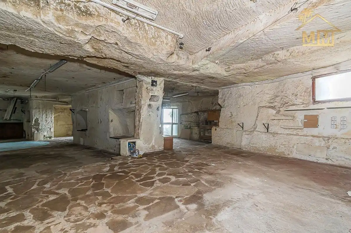 Buildings for sale in Es Castell