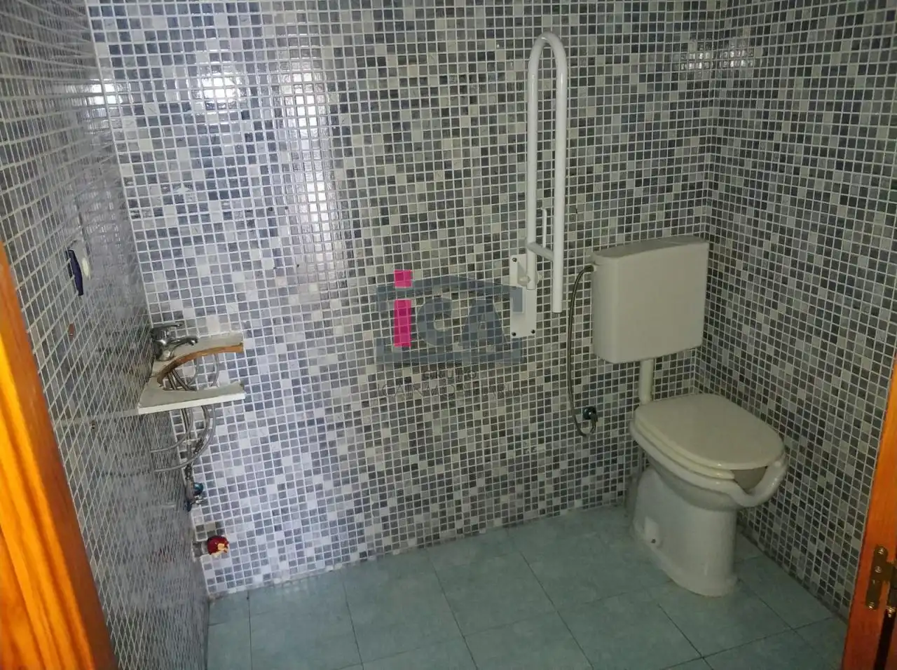 Local comercial en venda a AVDA RODRIGUEZ DE LEDESMA (LOCAL EN EDIFICIO ZIGURAT), imagen 10