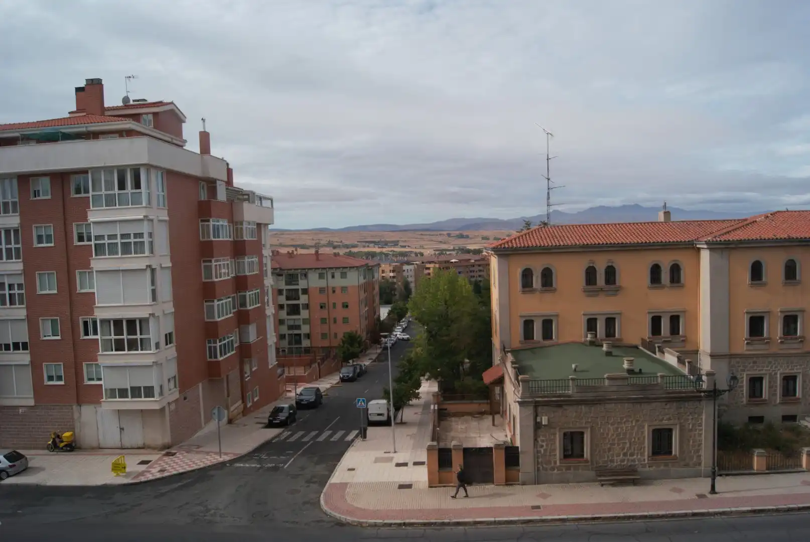 Vista exterior de Piso de alquiler en Ávila con Calefacción y Amueblado