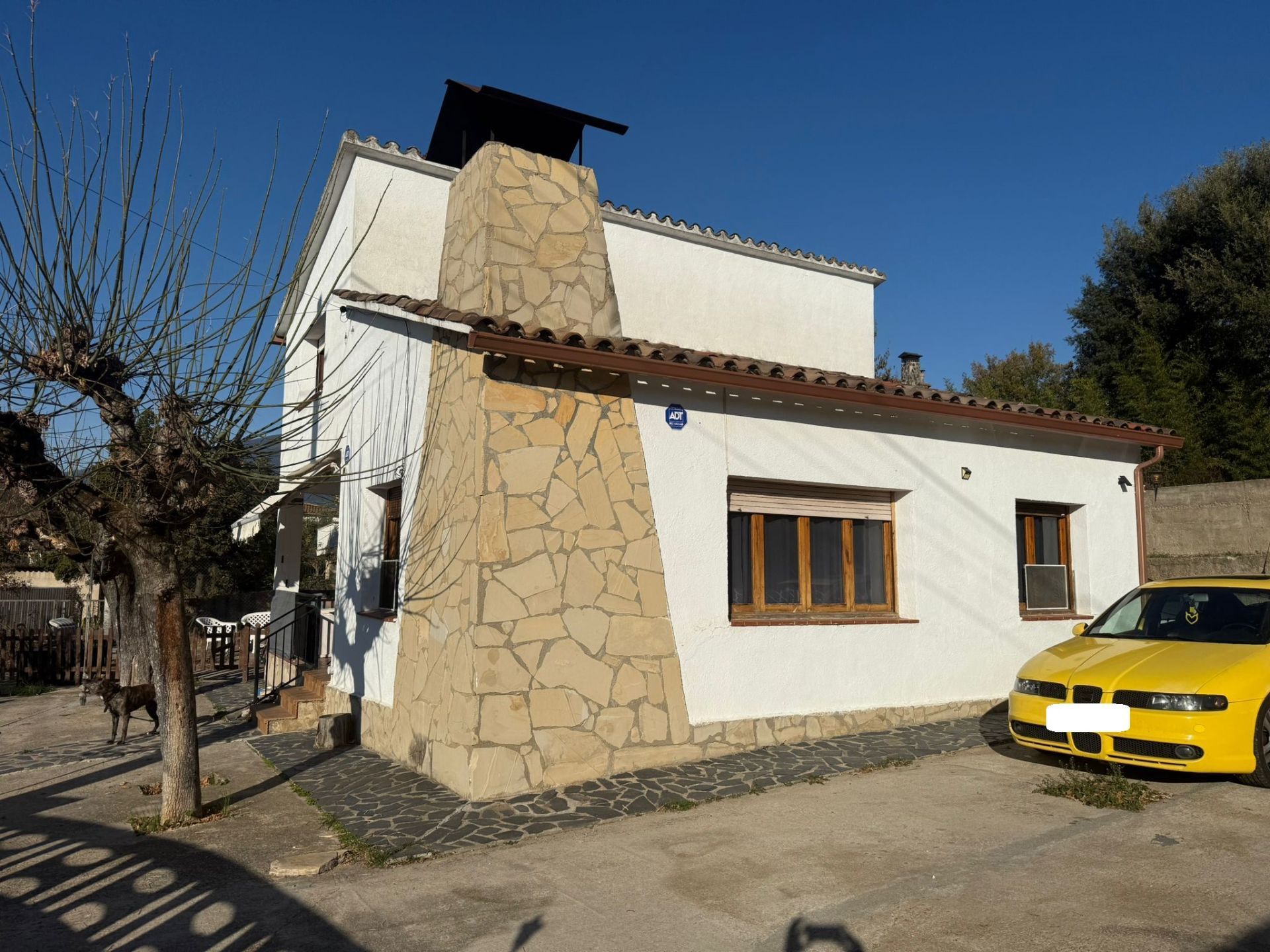 Vista exterior de Casa o xalet en venda en Riells i Viabrea amb Calefacció, Jardí privat i Terrassa
