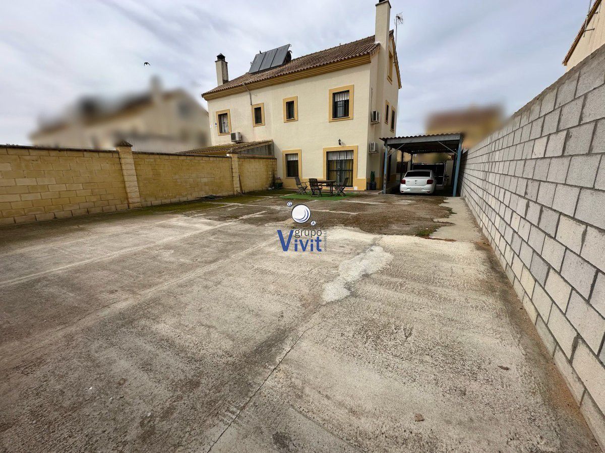 Casa o xalet en venda en Alcalá de Guadaira amb Traster