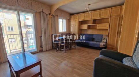 Foto 3 de Piso en venta en Del Río Nervión, Pueblo Nuevo, Madrid Capital