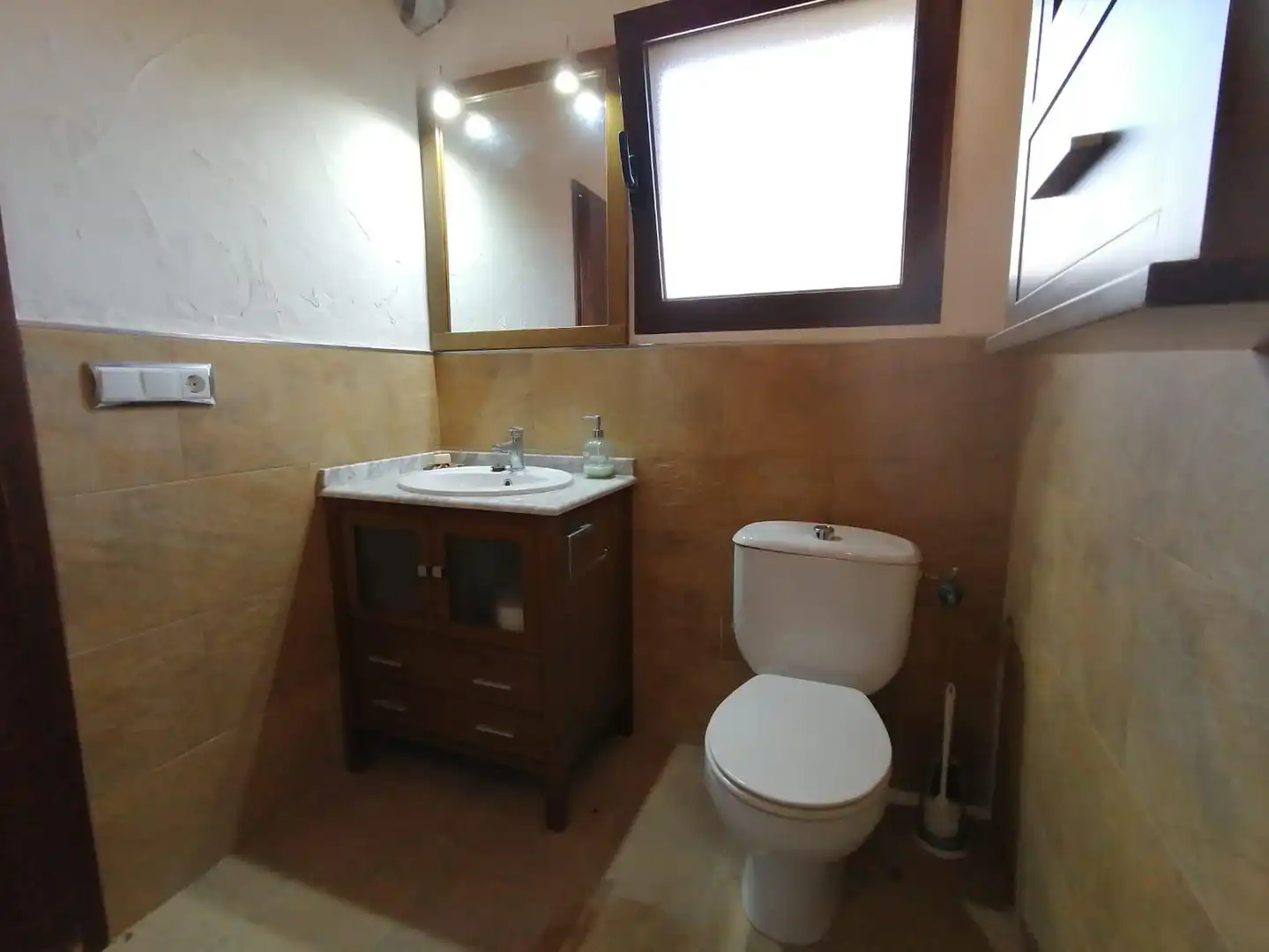 Baño de Casa o chalet en venta en El Palomar con Aire acondicionado, Calefacción y Jardín privado