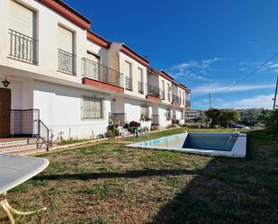Exterior view of Building for sale in Rincón de la Victoria  with Community pool
