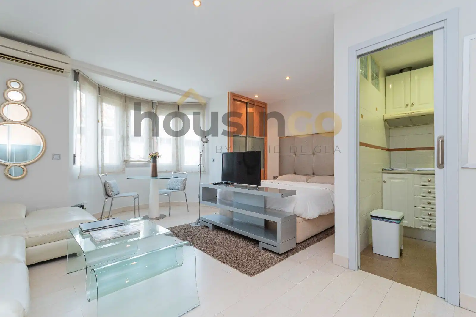 Habitación de Estudio de alquiler en Madrid con Aire acondicionado, Calefacción y Amueblado