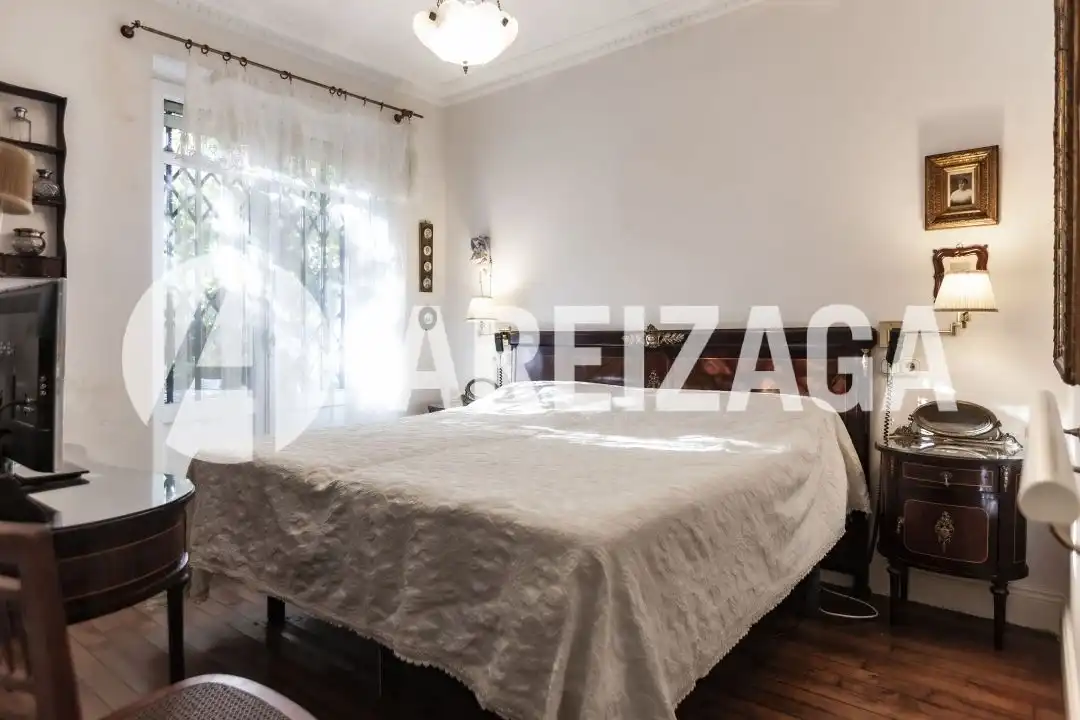 Habitación de Casa o chalet en venta en Donostia - San Sebastián  con Calefacción, Jardín privado y Terraza