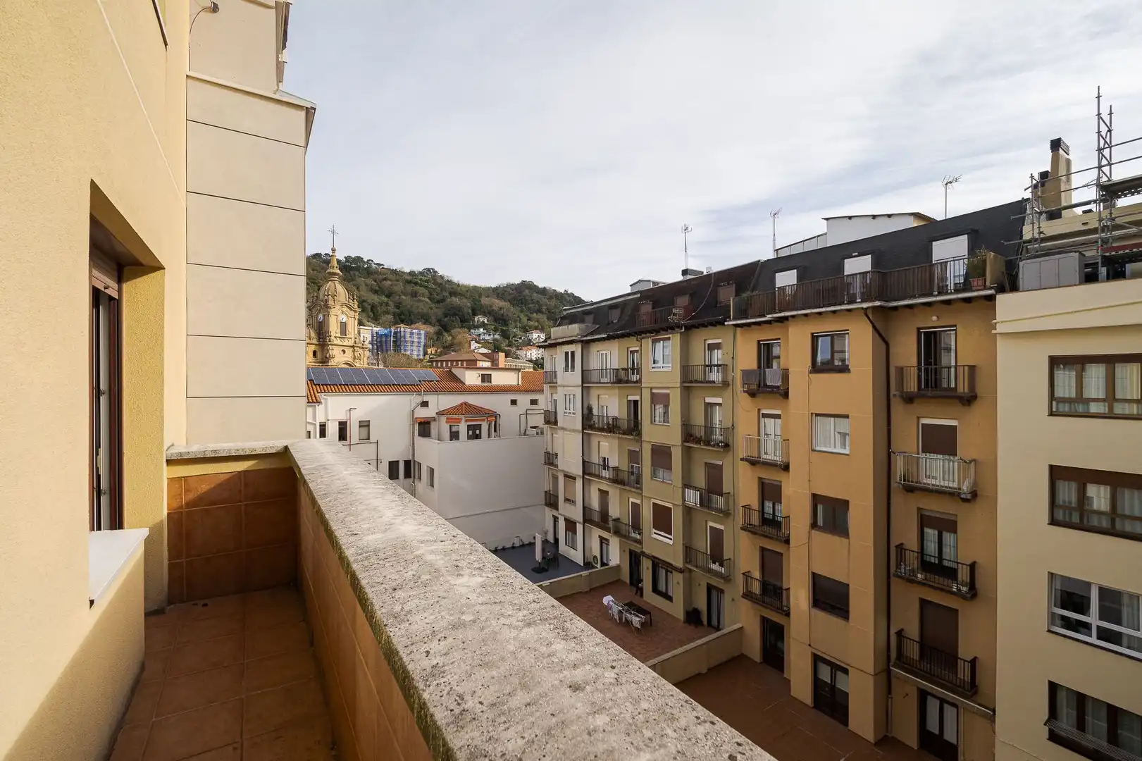Exterior view of Flat for sale in Donostia - San Sebastián   with Heating and Terrace