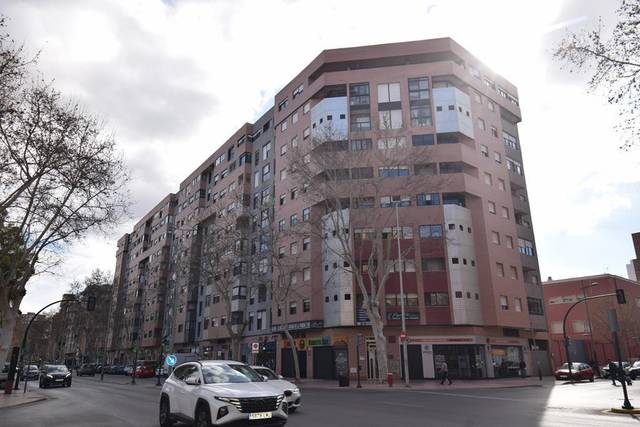 Garaje en Venta en Alameda