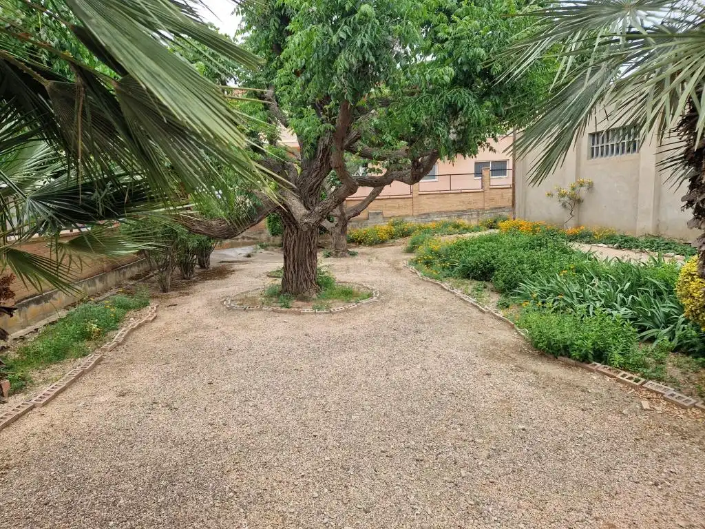 Houses for sale in Almacelles  with Air Conditioner, Heating and Private garden
