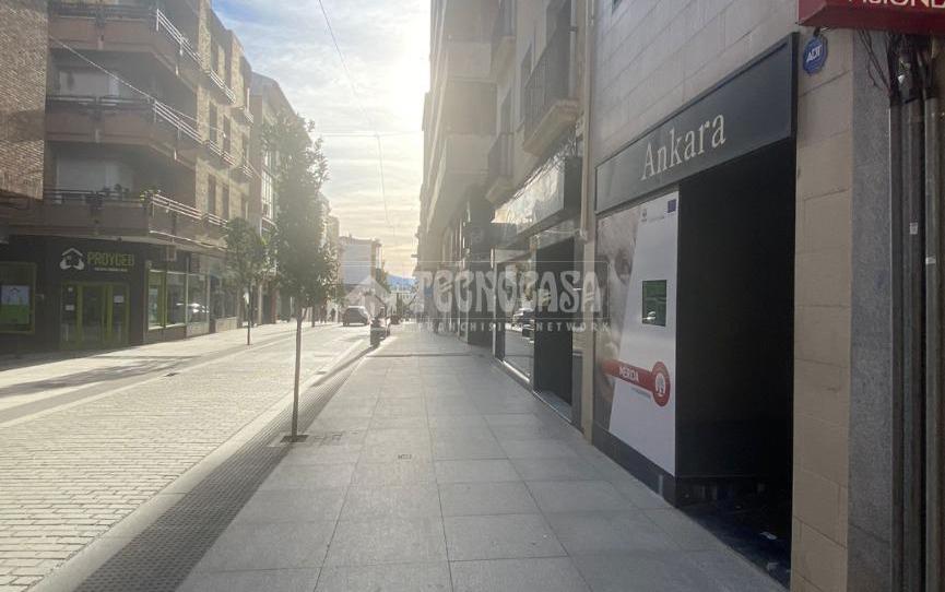 Photo 1 of Premises for sale in Centro, Badajoz