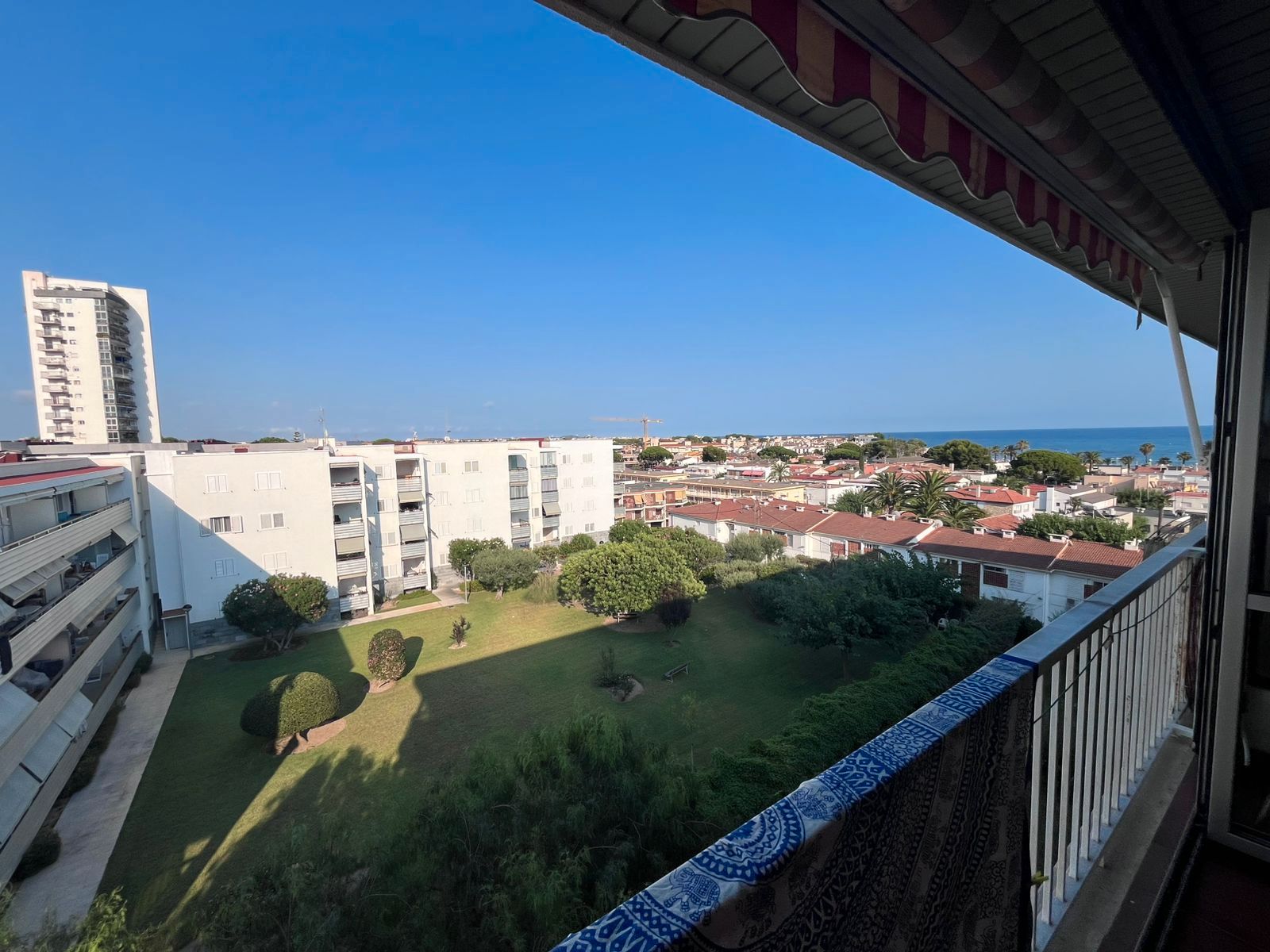 Habitación de Apartamento de alquiler en Cambrils con Jardín privado, Terraza y Amueblado